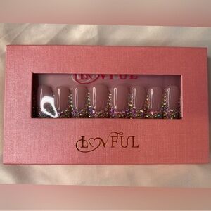 Lovful Rhinestone Handmade Nails